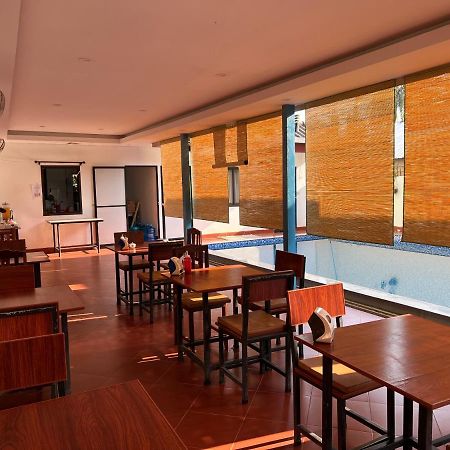 Jasmine Vangvieng Hotel Vang Vieng Esterno foto